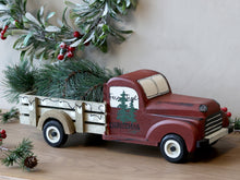 Carica l&#39;immagine nel visualizzatore di Gallery, Furgoncino in legno con albero
