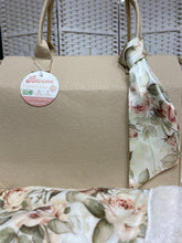 Carica l'immagine nel visualizzatore di Gallery, Set borsa +plaid
