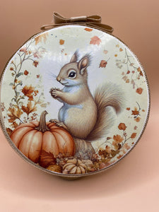 Tamburello autunnale scoiattolo