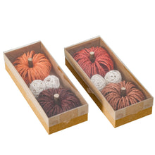 Carica l&#39;immagine nel visualizzatore di Gallery, Zucca decorative in carta e legno
